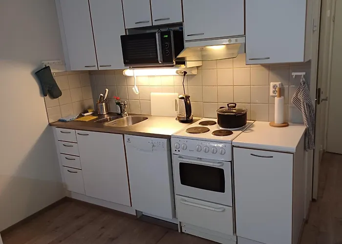 Best Holiday Living, Leppaevaara